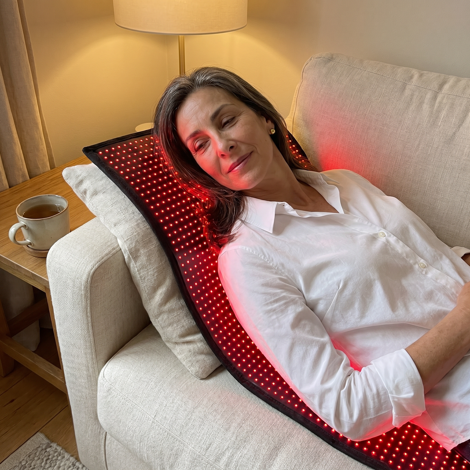 Evening session on the couch with the Luscent Red mat